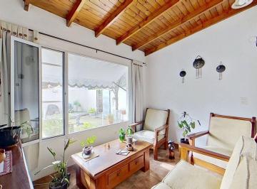 Casa · 95m² · 3 Ambientes · Casa 3 Amb Mas Dpto Multifamiliar, Flcio Varela