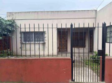 Casa · 90m² · 4 Ambientes · 1 Cochera · Casa 4 Ambientes en Venta en Burzaco
