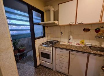 Departamento · 66m² · 6 Ambientes · Venta de Departamento Excelnete Estado