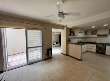 Casa · 175m² · 5 Ambientes · 2 Cocheras · Casa 3 Dorm. con Cochera Para 2 Vehículos