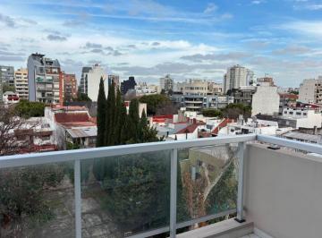 Departamento de 1 ambiente, Belgrano · Dueño Alquila Monoambiente Luminoso. Balcón 36.6 m² Totales Contrafrente. Belgrano. 2 Años Antig.