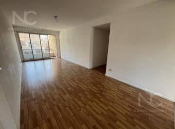 Departamento · 74m² · 3 Ambientes · 1 Cochera · Departamento de 3 Ambientes con Cochera y Baulera en Bernal!