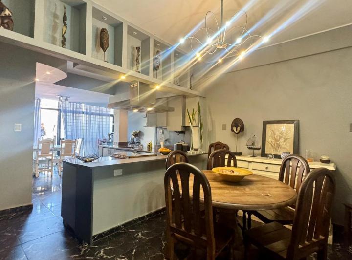 Departamento · 155m² · 8 Ambientes
