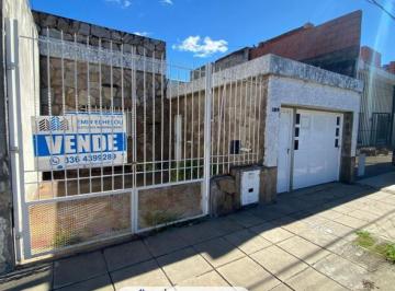 Casa · 140m² · 3 Ambientes · 2 Cocheras · Propiedad Retasada en Bustamante 161