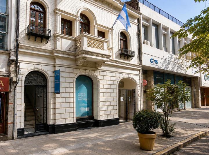 Local comercial · 700m²