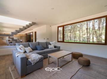 Casa · 258m² · 5 Ambientes · 2 Cocheras · Casa Marítimo III Costa Esmeralda