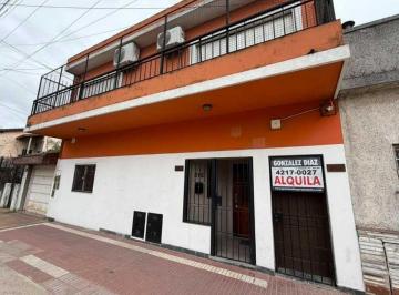 PH de 2 ambientes, Avellaneda · Departamento Tipo Casa de 2 Ambientes en Planta Baja con Patio Propio.