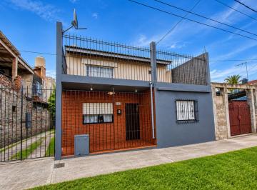 Casa · 120m² · 5 Ambientes · 4 Cocheras · Venta Casa 6 Ambientes Rafael Castillo Financia