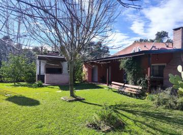 Quinta vacacional · 210m² · Hermosa Quinta en Altos de Robles