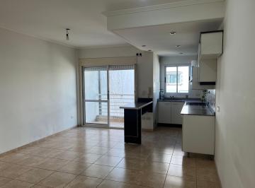 Departamento de 2 ambientes, La Matanza · Dpto. 2 Amb. en Alquiler. con Balcon. Ingreso por Escalera.