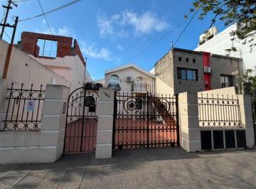 Casa de 3 ambientes, Avellaneda · Departamento Tipo Casa de 3 Ambientes Amplio en Planta Baja (Excelente Ubicacion)