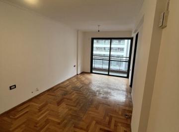Departamento de 3 ambientes, Córdoba · Nueva Cordoba - 1 Dormitorio - Semipiso con Dos Balcones - Expensas Bajas - Edificio Rodas IV