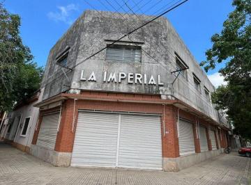 Casa · 1200m² · 8 Ambientes · Venta Importante Propiedad en Peyrano