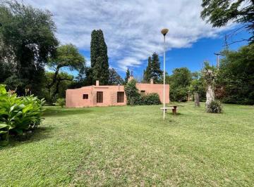 Casa · 154m² · 8 Ambientes · 2 Cocheras · La Serranita Casa 4 Domit con Pileta Lote 3.125 m²