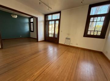 PH · 130m² · 4 Ambientes · Venta PH 3 Dorm en Palermo - Terraza y Quincho - Sin Expensas Divino!