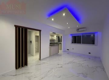 Departamento · 62m² · 3 Ambientes · Impecable 3 Ambientes de Categoria en Alquiler - San Martin Centro