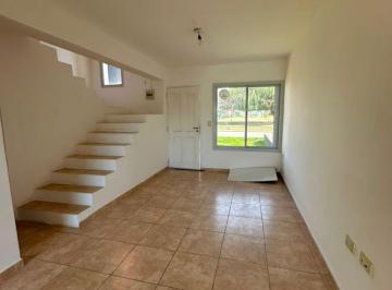 Departamento de 6 ambientes, Córdoba · Alquilo Duplex Valle Cercano