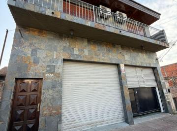 Casa de 4 ambientes, Morón · Casa de 4 Ambientes en Alquiler