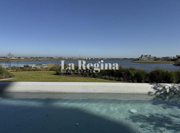 Departamento · 142m² · 4 Ambientes · 2 Cocheras
