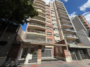 Departamento · 96m² · 4 Ambientes · 1 Cochera · Departamento de 4 Ambientes de Categoria con Cochera en Venta - San Martin Centro