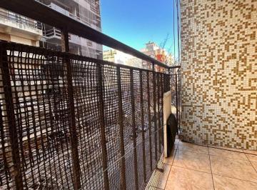 Departamento · 34m² · 2 Ambientes · Venta Departamento 2 Ambientes Frente con Balcon