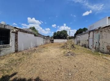 Terreno · 215m² · Venta Lote en Barrio Jardin
