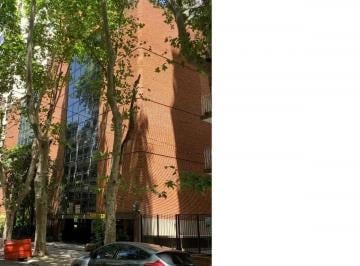Garage , Belgrano · Cochera en Venta con Vigilancia 24 Hs y Ascensor Peatonal - Belgrano