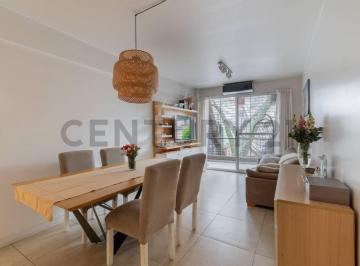 Departamento · 69m² · 3 Ambientes · 1 Cochera · Venta Departamento de 3 Ambientes con Patio + Espacio Escritorio + Cochera en Colegiales