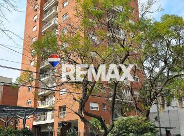 Departamento · 44m² · 2 Ambientes · 1 Cochera · Venta Depto. 2 Amb. C/cochera y Balcon - Flores