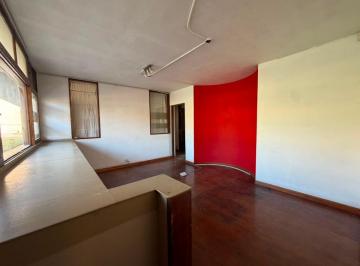 Oficina comercial de 7 ambientes, Maipú · Alquiler de Oficinas / Consultorios en Maipú