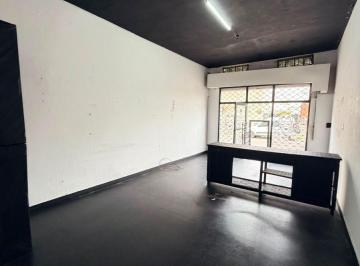 Local comercial , Morón · Local Comercial en Excelente Ubicación – Rosales Al 800
