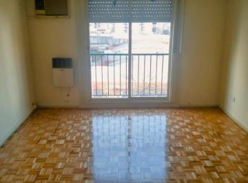 Departamento · 31m² · 1 Ambiente · Av Belgrano Al 300 | Avellaneda | Depto 1 Amb. Muy Buen Estado. Super Luminoso! | Alquier