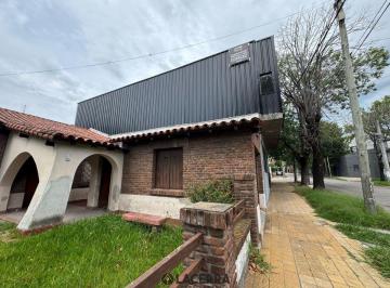 Bodega-Galpón , General San Martín · Alquiler de Galpon 2 Plantas Fondo Libre en Villa Ballester