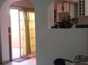 PH de 2 ambientes, Lomas de Zamora · Departamento de 2 Ambientes con Patio en Alquiler