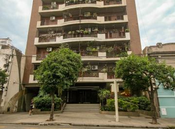 Departamento · 88m² · 4 Ambientes · 1 Cochera · - Venta - Departamento 2 Dorm. en Barrio Norte