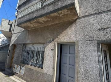 PH de 2 ambientes, Avellaneda · PH 2 Ambientes con Patio