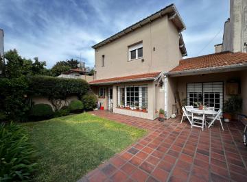 Casa · 155m² · 5 Ambientes · 1 Cochera · Casa 5 Ambientes en Venta en Martínez