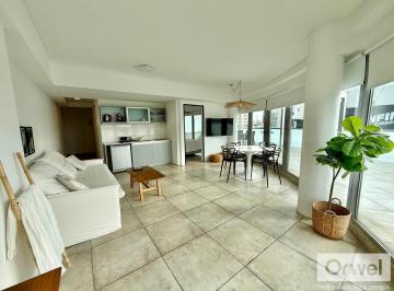 Departamento · 61m² · 2 Ambientes · Departamento en Venta y Alquiler Amueblado en Recoleta