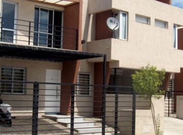 Departamento de 2 ambientes, Villa Carlos Paz · Departamento a La Calle con Cochera Bajas Expensas