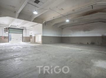 Depósito · 355m² · 1 Ambiente · 1 Cochera · Depósito Industrial de 355 m² en Alquiler Dentro de Parque Industrial en José León Suárez
