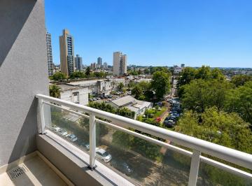 Departamento · 40m² · 2 Ambientes · 1 Cochera · Venta Departamento de 1 Dormitorio con Cochera a Una Cuadra de Bv