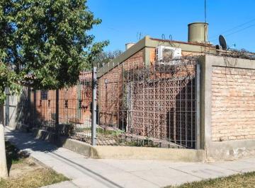 Casa de 7 ambientes, San Martín · Inprogroup Vende Propiedad en Barrio Jardin Buen Orden de San Martin