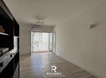 Departamento · 41m² · 2 Ambientes · Departamento 2 Ambientes - La Perla - Luminoso y Excelente Para Inversión