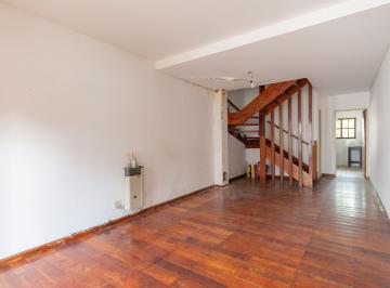 Departamento · 100m² · 4 Ambientes · 1 Cochera · Triplex con Cochera Olivos Patio Terraza Mucha Luz