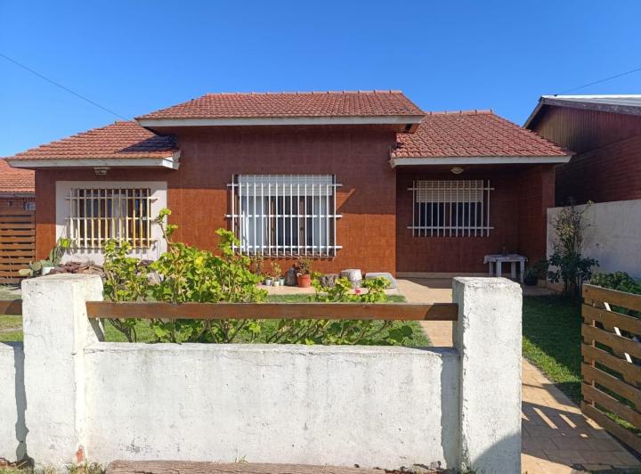 Casa · 63m² · 3 Ambientes · 1 Cochera