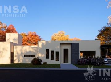 Casa · 163m² · 5 Ambientes · 3 Cocheras · Casa en Venta en Barrio Privado Alba de Tanqay