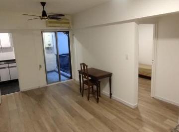 Departamento de 2 ambientes, Recoleta · Departamento Apto Profesional Dos Ambientes en Alquiler en Recoleta con Balcón