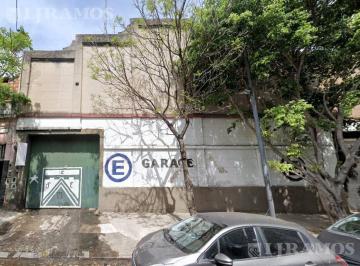 Garage · 1880m² · Playa de Estacionamiento en Venta en Caballito