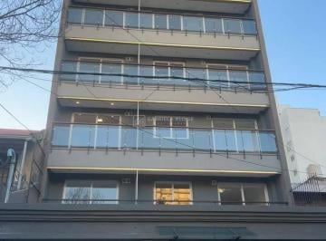 GAB-GAB-125_2 · Alquiler de Departamento Monoambiente Al Frente Apto Profesional en Caseros, Tre