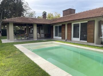 Casa · 212m² · 4 Ambientes · 2 Cocheras · Casa en Country Mapuche Pilar